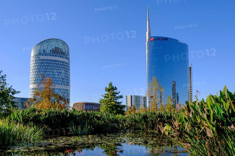 Il Nido Verticale, and Unicredit, modern high-rise building, Gruppo Unipol, skyscraper, Parco Biblioteca degli Alberi, Porta Nuova district, Milan, Lombardy, Italy, Europe