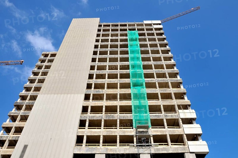 The Lufthansa high-rise (headquarters of the German airline until 2007) on the banks of the Rhine in Deutz becomes MaxCologne, renovation until 2012, Cologne, North Rhine-Westphalia, Germany, Europe