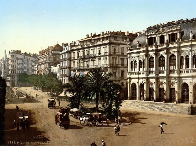 Place de la republique, Algiers, Algeria, ca 1890, Historical, digitally restored reproduction from a 19th century original, Record date not stated, Africa