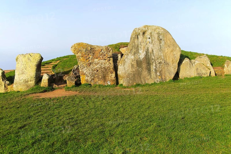 Neolithic long barrow burial monument, West Kennet, near Avebury, Wiltshire, England, UK