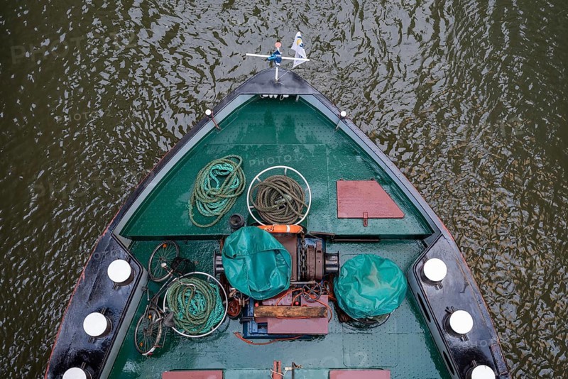 Barge enters the Rothensee lock, Magdeburg, Saxony-Anhalt, Germany, Europe