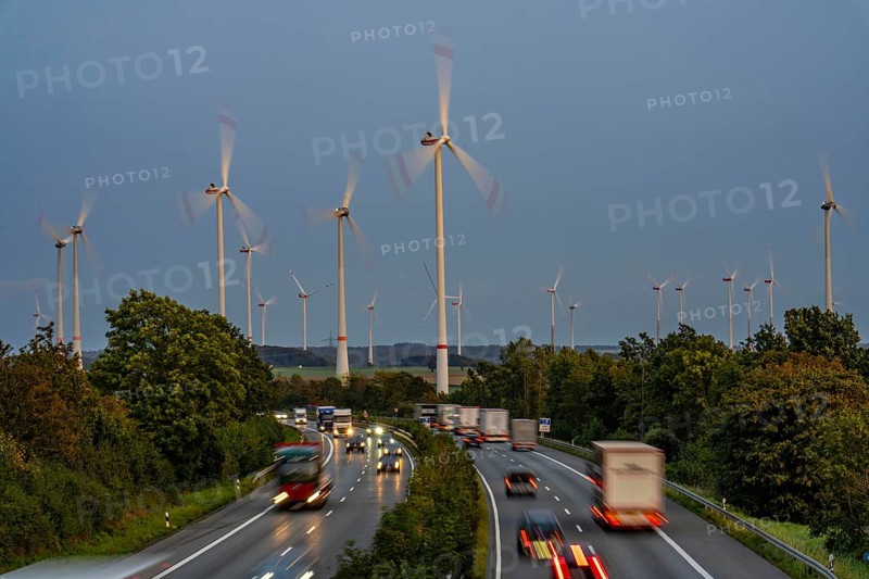 Wind farm, south of the village of Helmern, belongs to Bad Wünnenberg, Paderborn district, A44 motorway, OWL, North Rhine-Westphalia, Germany, Europe