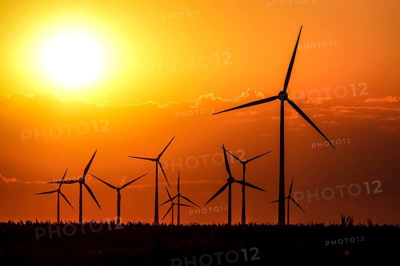 Sunset at a wind farm, Mallnow