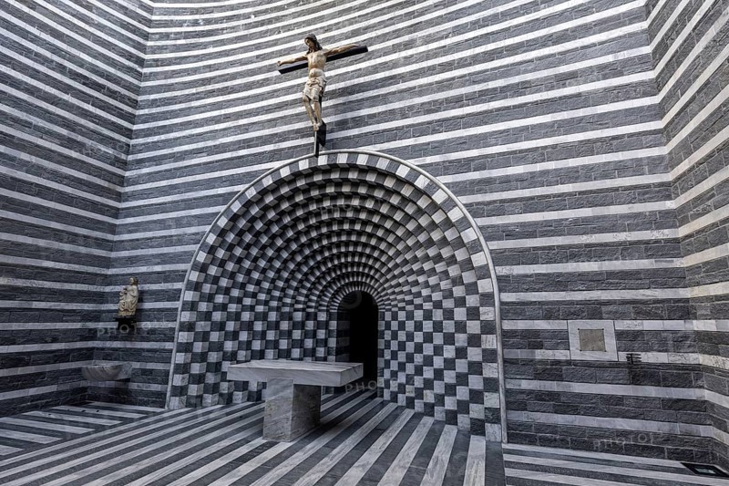 Chiesa di San Giovanni Battista, interior view, architect Mario Botta, Mogno, near Fusio, Lavizzara, Canton Ticino, Switzerland, Europe