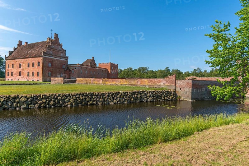 Broholm Castle, Gudme, 14th century, brick building, fortification, stone wall, water plants, hotel, restaurant, moat, Fyn, Fyn Island, Denmark, Europe
