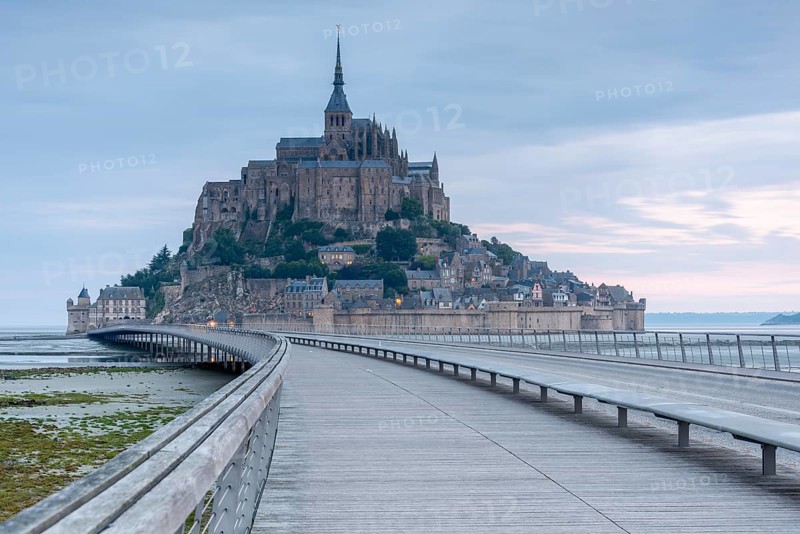 Mont Saint Michel, rocky monastery island in the Wadden Sea, Le Mont Saint Michel, Normandy, France, Europe