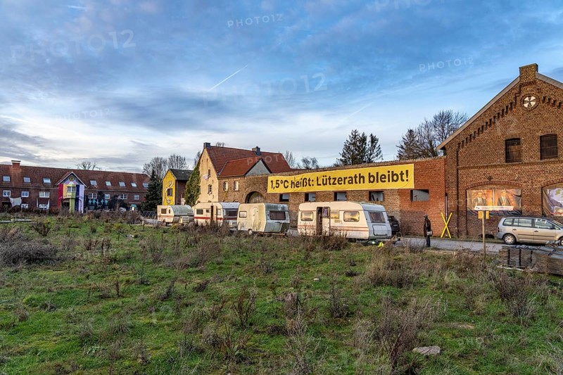 Camp of climate activists in the rest of the village of Lützerath, the last place to be excavated at the Garzweiler 2 open-cast lignite mine, North Rhine-Westphalia, Germany, Europe