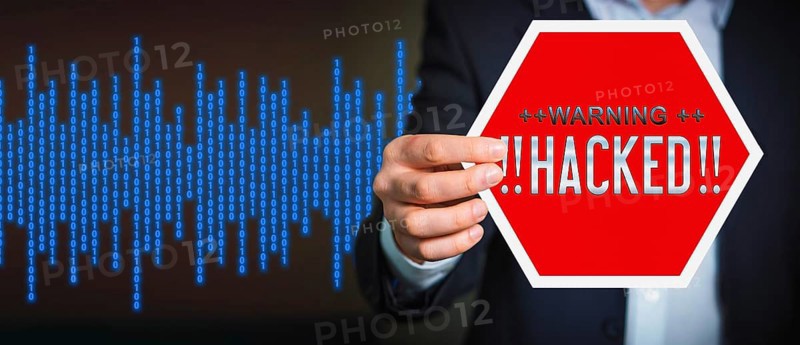 Symbolic image, cyber security, cyber attacks worldwide, computer crime, digital IT attacks, hackers, data theft, espionage, malware, phishing attacks, spoofing, DDOS attacks, secret services, organised crime