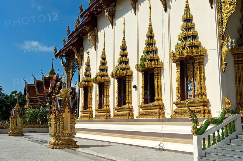 Gilded and decorated windows of the prayer hall in the temple Wat Plai Laem, Koh Samui, Thailand, Asia