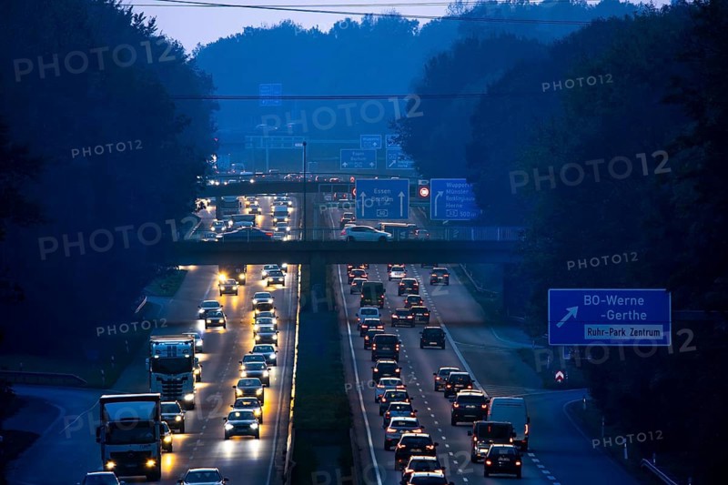 Motorway A40, Ruhrschnellweg, near Bochum, heavy evening traffic, in front of the motorway junction Bochum, A43, view in west direction