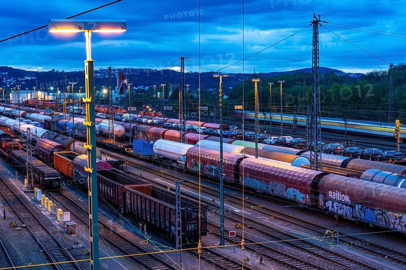 The Hagen-Vorhalle marshalling yard, one of the 9 largest in Germany, is located on the Wuppertal-Dortmund railway line and has 40 directional tracks on which goods trains are assembled, in the evening, North Rhine-Westphalia, Germany, Europe