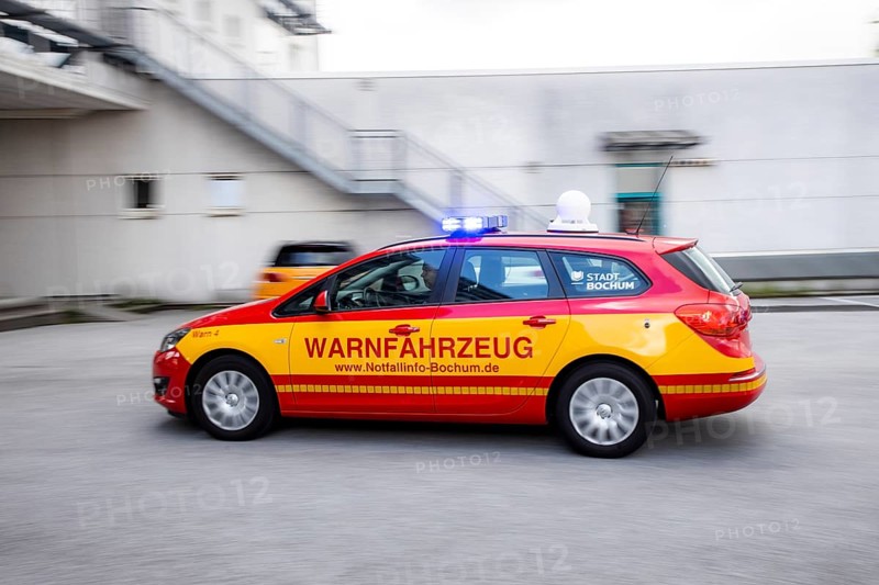 Warning vehicle of the city of Bochum, used in hazardous situations to warn the population of dangers, with loudspeaker and siren signals