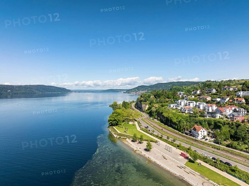Aerial view of Lake Constance with the Landesgartenschaugelände and Uferpark, Goldbach, Überlingen, Bodenseekreis, Baden-Württemberg, Germany, Europe