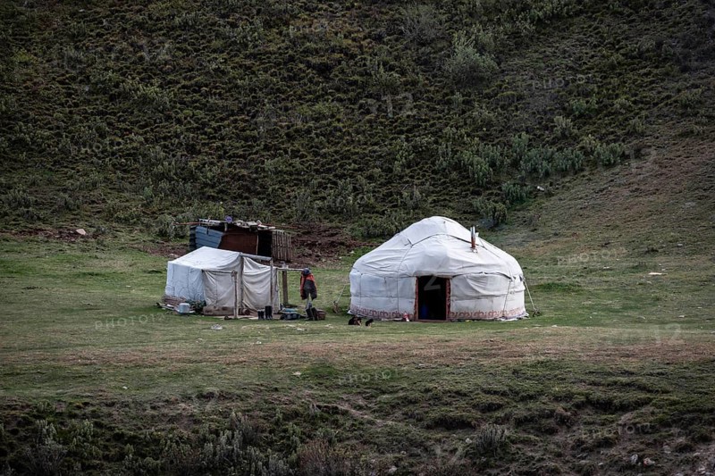 Yurt by a river, Desolate mountain landscape, Tian Shan, Sky Mountains, Sary Jaz Valley, Kyrgyzstan, Asia