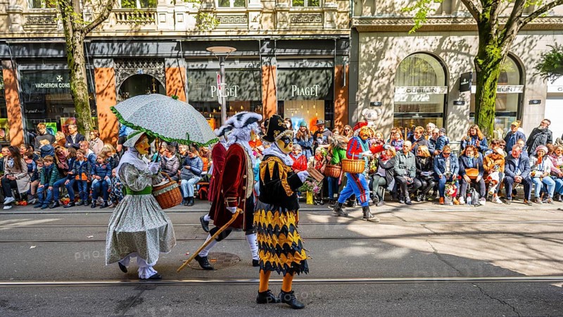 Participants dressed up as jesters from the guest canton of Schwyz, jesters' symposium of the Märchler carnival societies, parade of historically costumed guildsmen, Sechseläuten or Sächsilüüte, Zurich Spring Festival, Zurich, Switzerland, Europe