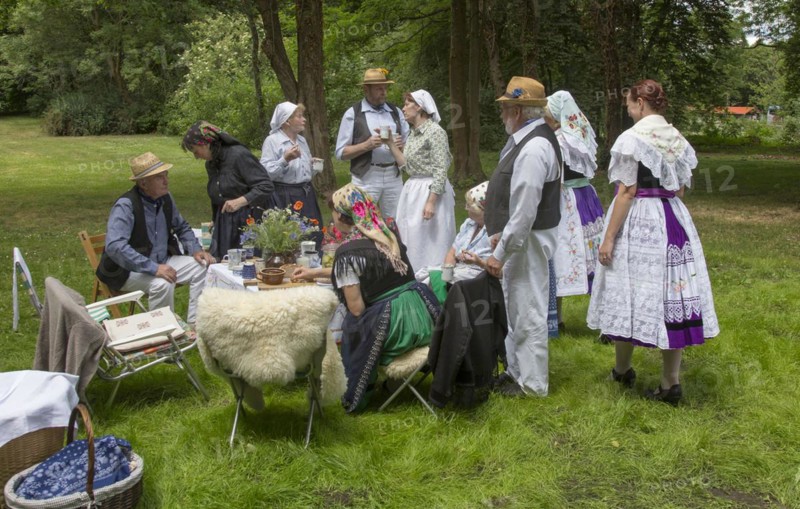 The traditional traditional costume dances is the motto of the Sorbian traditional costume dance festival in Lübben. Sorbian dance group in historical Sorbian costume, 21 June 2015, Lübben, Brandenburg, Germany, Europe