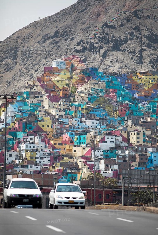 Colourful houses on Cerro San Cristobal, Lima, Peru, South America