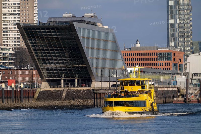 Hadag harbour ferry on the Elbe, Docklands building at the fishing port, Hamburg, Germany, Europe