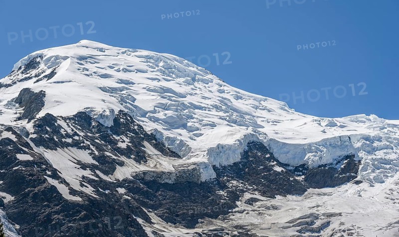 High alpine mountain landscape at Pointe Bravais, glacier edge, glacier tongue, Glacier de Taconnaz, Chamonix, Haute-Savoie, France, Europe