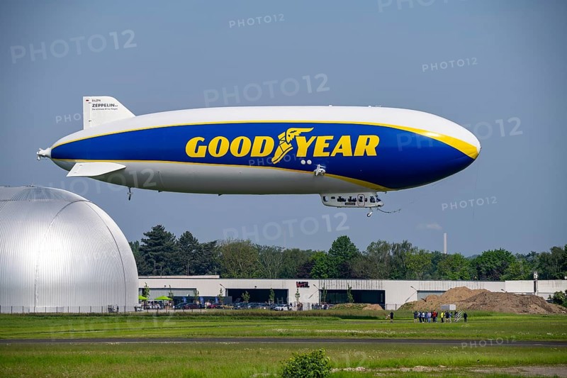 The Zeppelin NT, newly stationed at Essen/Mülheim Airport, undertakes sightseeing flights over the Rhine-Ruhr area, starting at the airship hangar of the WDL Group, Mülheim an der Ruhr, North Rhine-Westphalia, Germany, Europe
