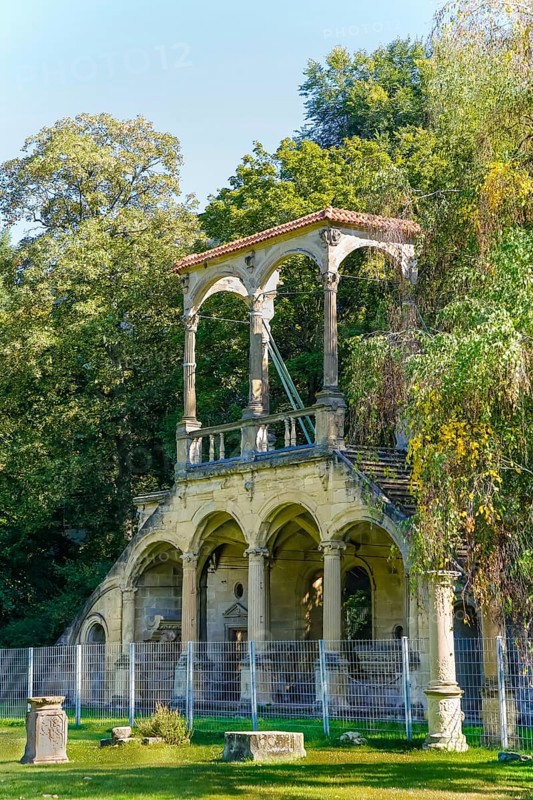 Lusthausruine Stuttgart in the middle palace garden, palace park, staircase of the former Renaissance building built by Georg Beer in the 16th century, Renaissance architecture, ruin of a magnificent building, fence, fenced, state capital, Stuttgart, Baden-Württemberg, Germany, Europe