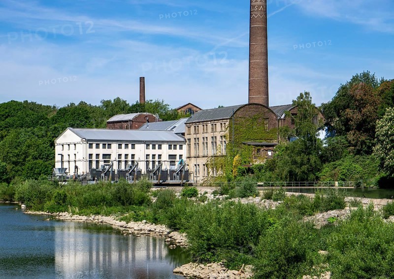 Horster-Mühle hydroelectric power plant power station, on the Ruhr in Essen-Horst, Essen, North Rhine-Westphalia, Germany, Europe