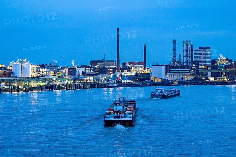 Backdrop of Chempark Leverkusen, Bayer Leverkusen, chemical park, chemical plant, river Rhine, cargo ship, Leverkusen, North Rhine-Westphalia, Germany, Europe