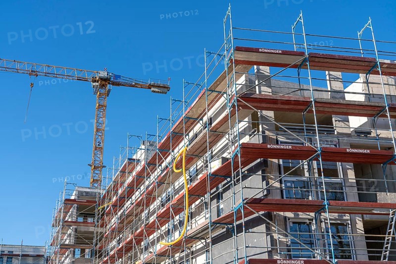 Major construction site Parc Durant, on Henri-Dunant-Strasse in Essen-Rüttenscheid, where 298 condominiums and a daycare centre will be built by early 2021