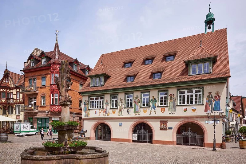 Town hall fountain and town hall of Haslach im Kinzigtal, Black Forest, Ortenaukreis, Baden-Württemberg, Germany, Europe