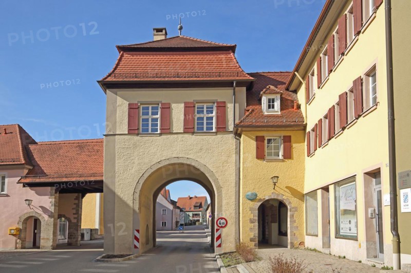 Historic Upper Gate, town gate and building, Feuchtwangen, Middle Franconia, Franconia, Bavaria, Germany, Europe