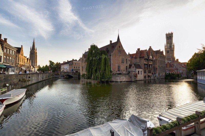 Guild houses on Rosenkranzkai or Rozenhoedkaai with canal, bell tower, historic centre, UNESCO World Heritage Site, Bruges, Flanders, Belgium, Europe