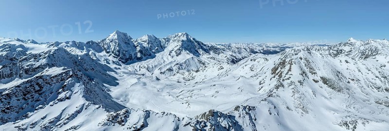 Aerial view, snow-covered mountain landscape, view of Ortler, Monte Zebrù, Königsspitze in the Ortler group, Trento, Italy, Europe