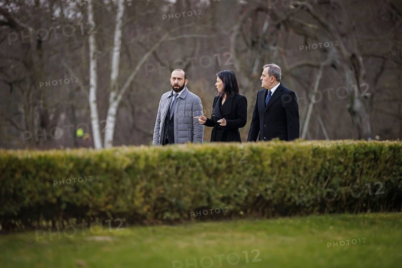 Trilateral meeting at Villa Borsig between Germany, Armenia and Azerbaijan. Annalena Bärbock (Alliance 90/The Greens), Federal Foreign Minister, meets the Foreign Minister of the Republic of Azerbaijan, Jeyhun Bayramov, and the Foreign Minister of the Republic of Armenia, Ararat Mirzoyan, at the Federal Foreign Office Guest House on Lake Tegel. Berlin, 28.02.2024. Photographed on behalf of the Federal Foreign Office