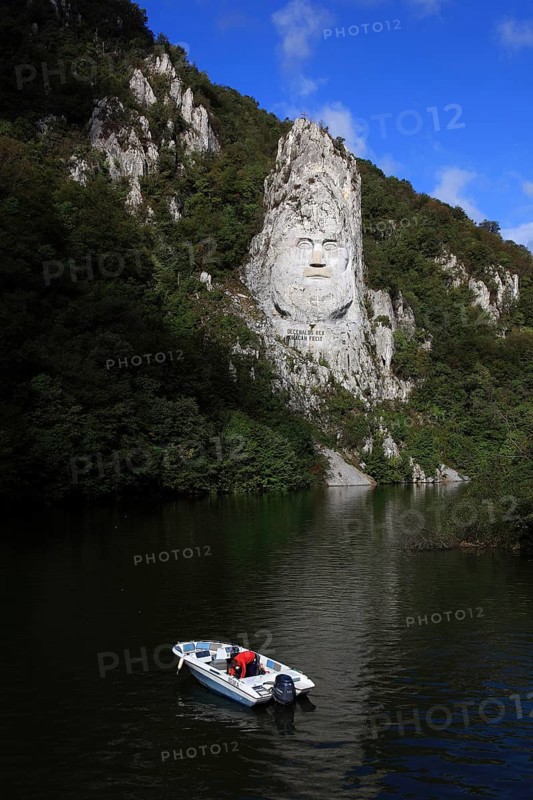 Wallachia, statue of the Dacian king Decebalus, Decebalus Rex Dragan Fecit, 40 metre high statue and at the same time the highest rock sculpture in Europe, is located on a rock formation on the banks of the Danube near the village of Dubova, southwest of the town of Orsova, in the Iron Tor tor nature park Park, Romania, Europe