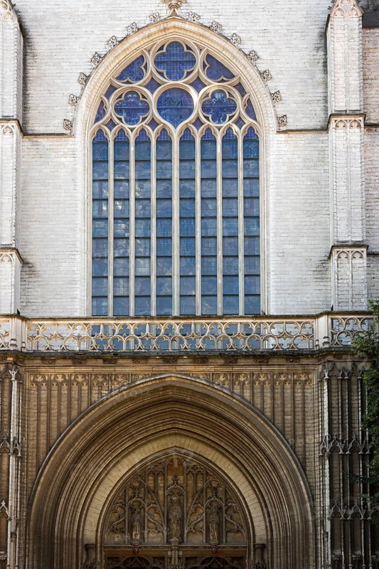 Cathedral of Our Lady, Onze-Lieve-Vrouwekathedraal, partial view above a side entrance, Gothic, UNESCO World Heritage Site, Antwerp, Belgium, Europe