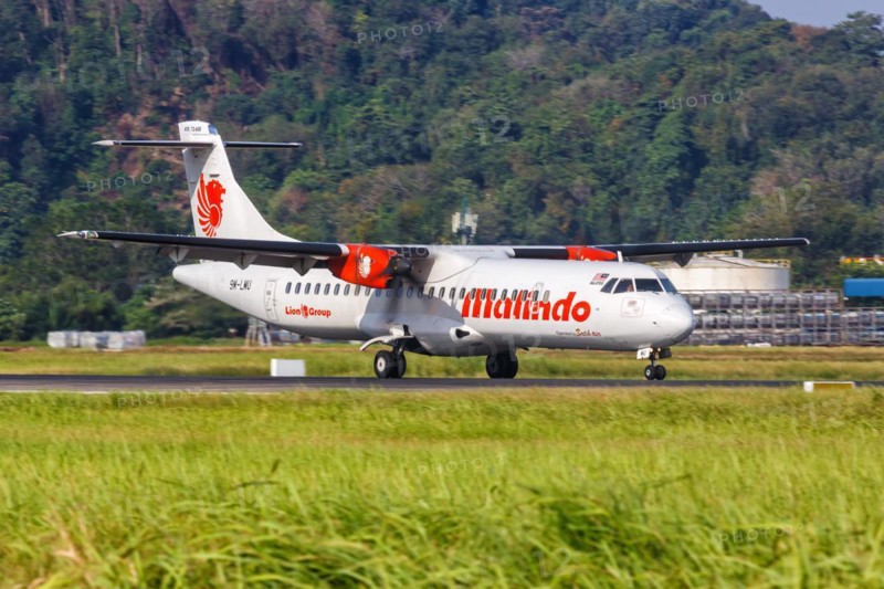 An ATR 72-600 aircraft of Malindo Air with the registration number 9M-LMU at Penang Airport, Malaysia, Asia