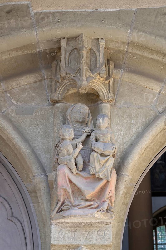 Sculpture of St Anne the Third, St Anne with her daughter Mary and the infant Jesus, above the portal of St Vitus Church, Iphofen, Lower Franconia, Bavaria, Germany, Europe