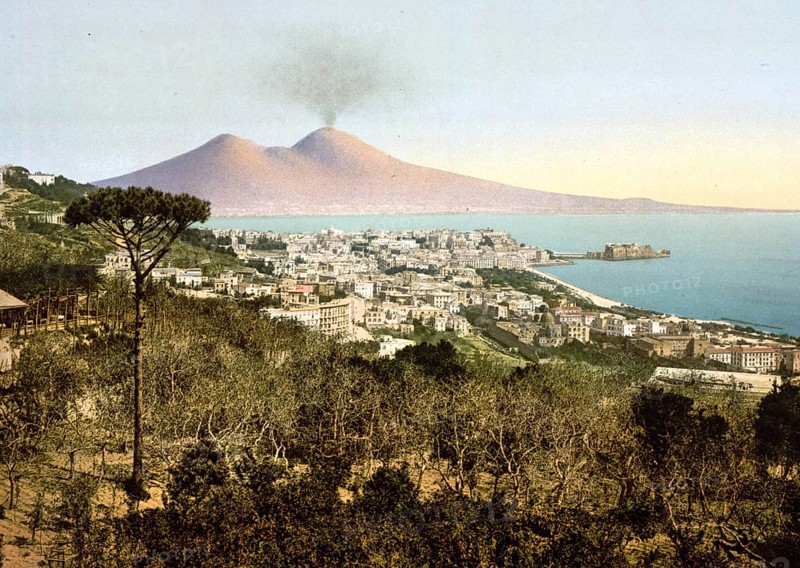 Naples and Mount Vesuvius, Vesuvius, Italy, Naples and Mount Vesuvius, Italy, Historical, digitally restored reproduction from a 19th century original, 1880, Record date not stated, Europe