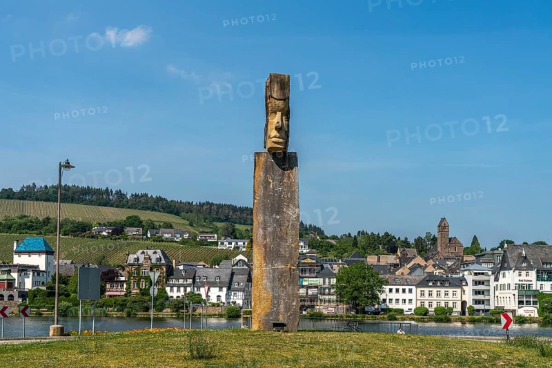 Sculpture at the Janus roundabout in Traben-Trarbach, Rhineland-Palatinate, Germany, Europe