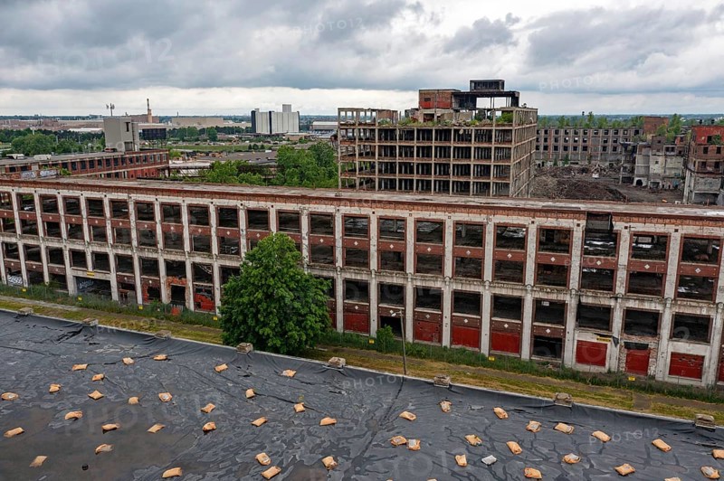 Detroit, Michigan, A portion of the old Packard auto plant. Designed by Albert Kahn and opened in 1903, the 3.5 million square foot plant employed 40, 000 workers before closing in 1958. It is now being demolished