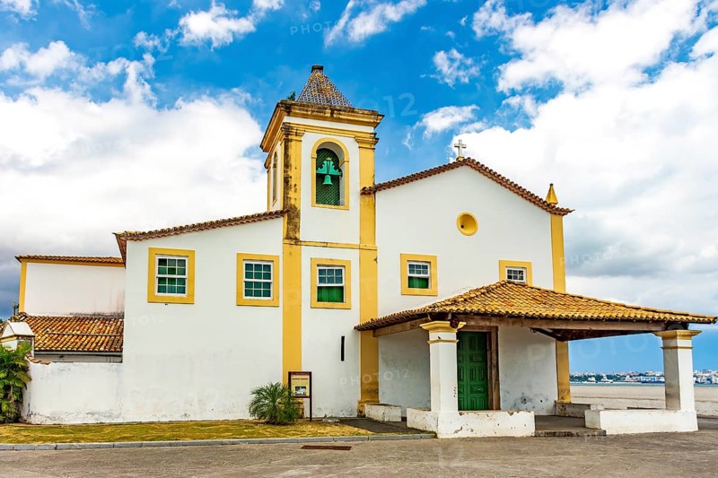 Old church of Our Lady of Mont Serrat built at the end of the 16th century at the tip of Humaitá in Salvador, Bahia, Salvador, Bahia, Brasil