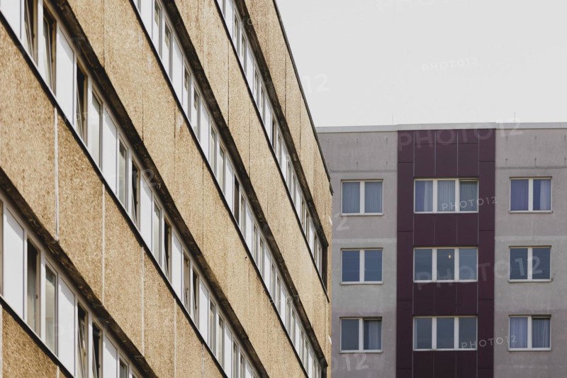 Prefabricated buildings, photographed in the Berlin district of Lichtenberg in Berlin, 29/02/2024