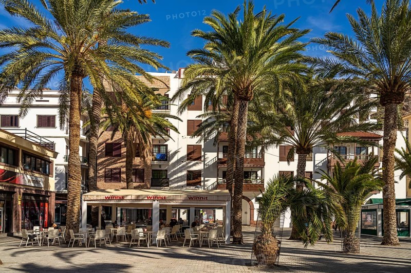 Restaurants in Plaza de las Américas square in the island's capital San Sebastian de La Gomera, La Gomera, Canary Islands, Spain, Europe