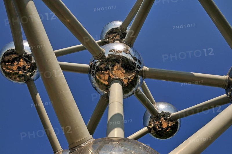Atomium, built in 1958 for the World Exhibition, uses nine atoms to represent the body-centred cubic elementary cell of an iron crystal structure magnified 165 billion times, Brussels, Belgium, Europe