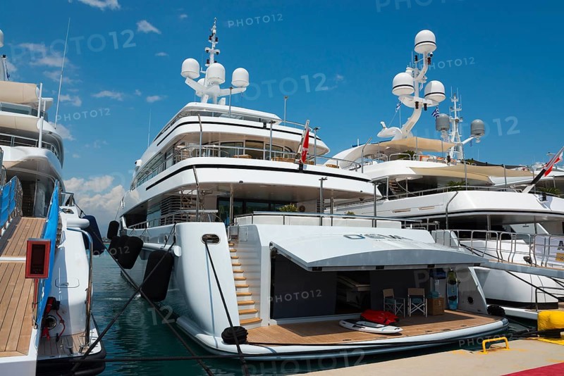 White modern yacht in the harbour with a view of the blue sky, Mediterranean yacht show, harbour, Nafplio, Nauplia, Nauplion, Nafplion, Argolis, Argolic Gulf, Peloponnese, Greece, Europe