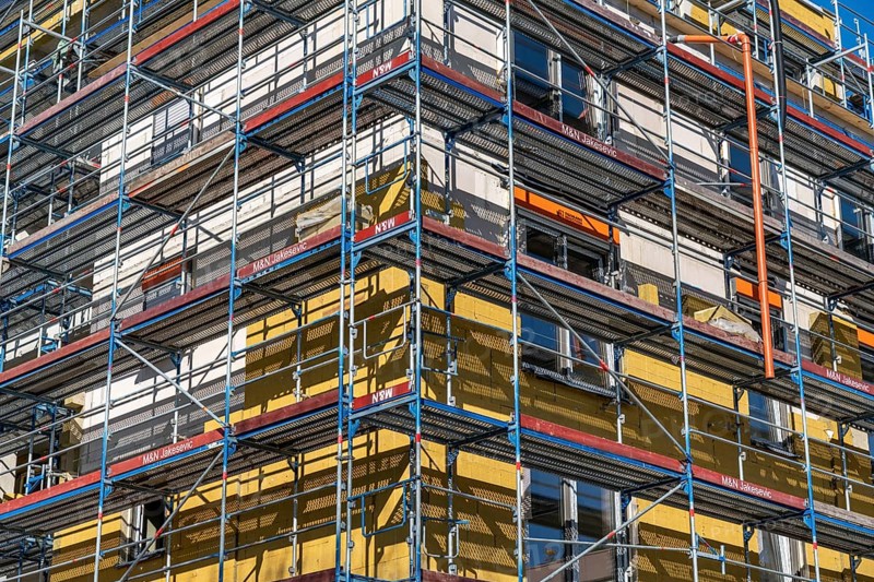 Residential construction, new construction of a residential complex, shell construction, partly already equipped with thermal insulation, North Rhine-Westphalia, Germany, Europe