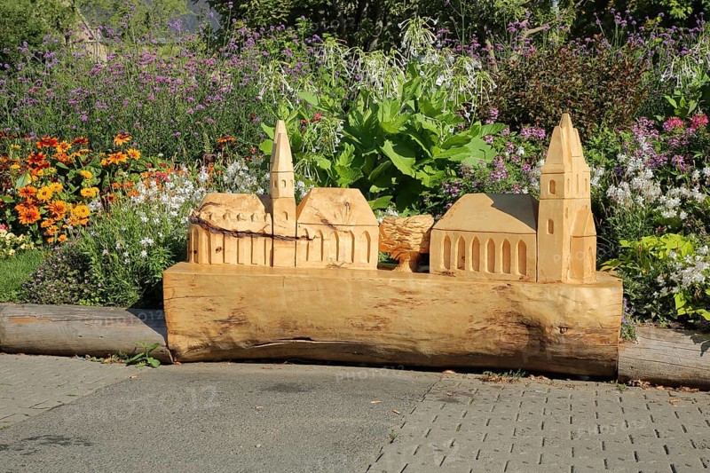 Wooden bench with replica of the cathedral and Severikirche, miniature, wood carving, handicraft, bench, wooden trunk, flower bed, cathedral square, Erfurt, Thuringia, Germany, Europe