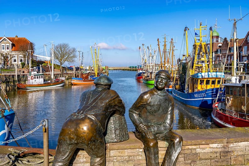 Cutter harbour Neuharlingersiel, Lower Saxony, Germany, Europe