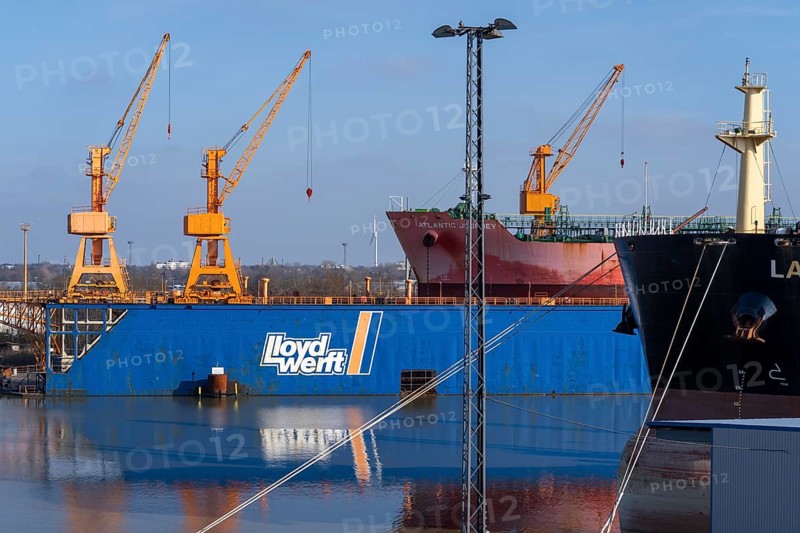 Lloyd Werft, dry dock, freighter Atlantic Journey, shipyard in the overseas harbour of Bremerhaven, Bremen, Germany, Europe