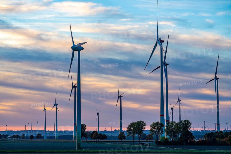Wind farm near Bad Wünnenberg, Ostwestfalen Lippe, along the A44 motorway, North Rhine-Westphalia, Germany, Europe